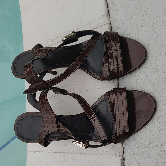 Givenchy Shoes - GIVENCHY Brown Patent leather strappy pushlock heels 37 7